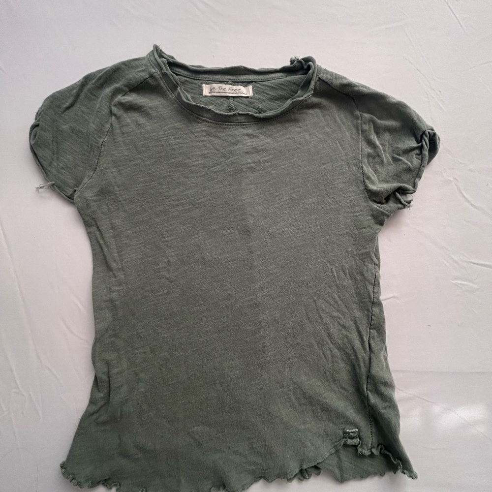 Free people lettuce edge be my baby tee. Size S